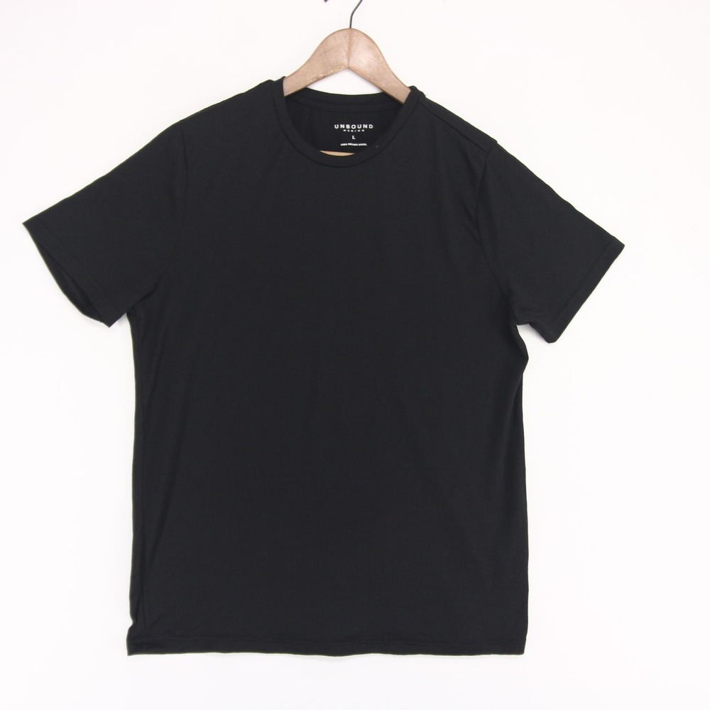 UNBOUND Black Crewneck Short Sleeve Tee